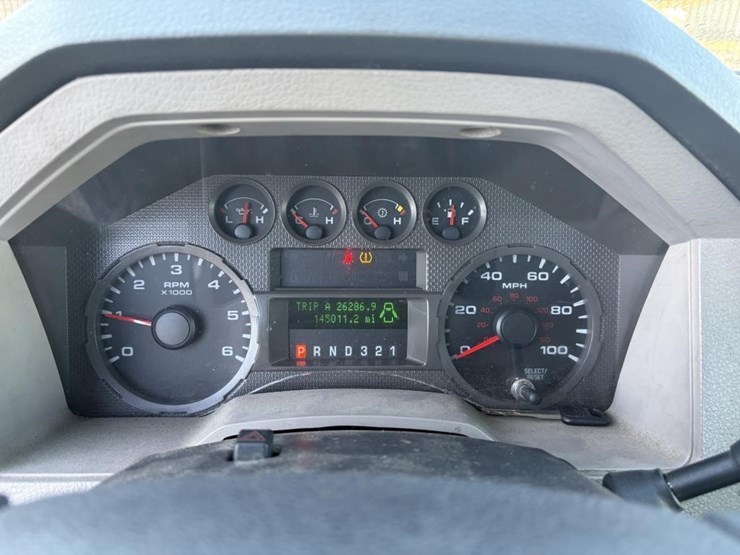 2009-ford-f350-image-13