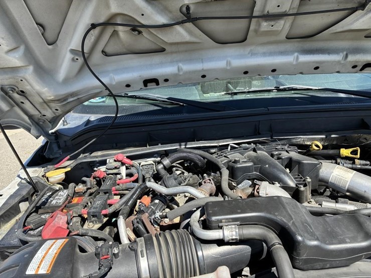 2016-ford-f550-image-7