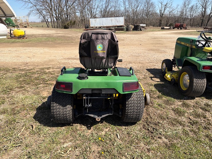 john-deere-425-image-7