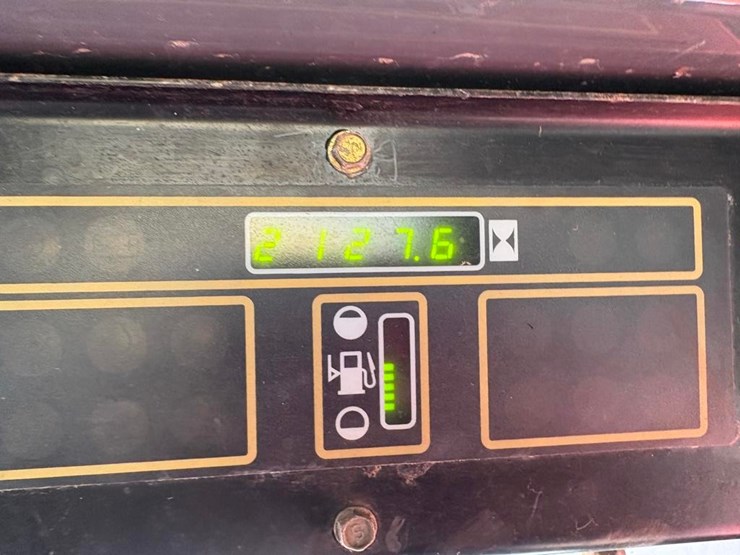 new-holland-ls170-image-15