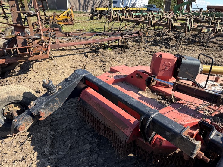 bush-hog-3715-image-19