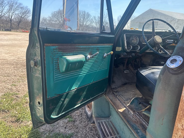 chevrolet-c50-image-15