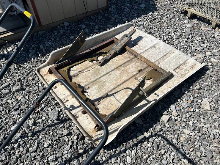 ford-tractor-image-3