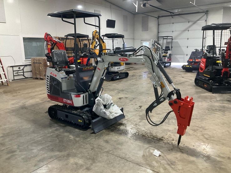 #1601-•-unused-2025-bttl12-excavator-image-6