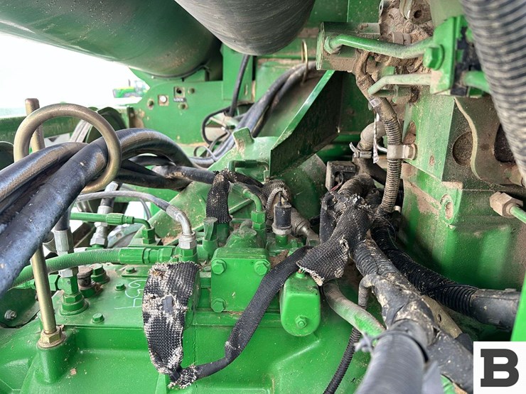 2011-john-deere-9870-sts-image-176