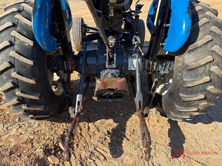 new-holland-3930-image-9