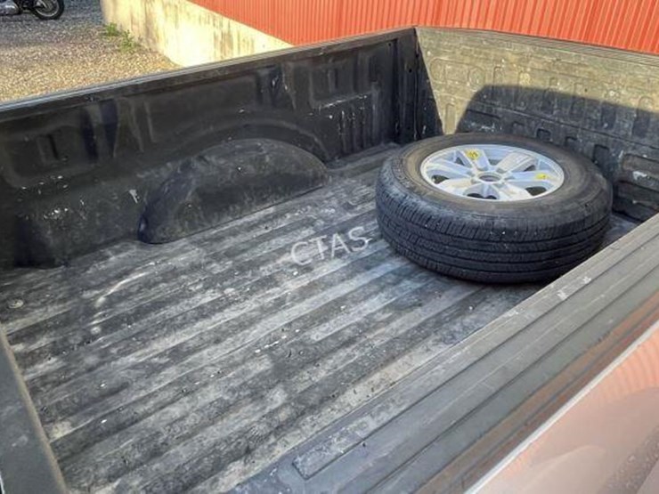 2019-ford-f150-image-11