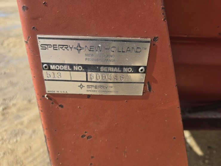 new-holland-513-image-3