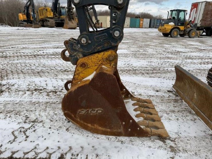 2023-hyundai-hx130a-lcr-image-38