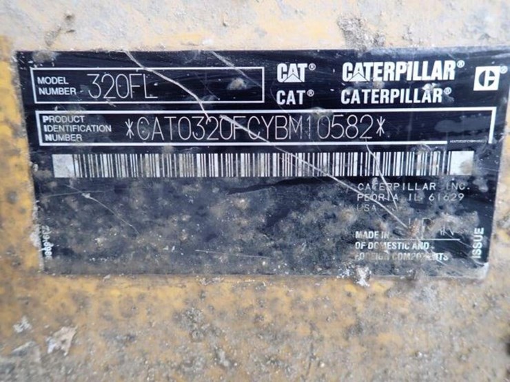 2017-caterpillar-320fl-image-8