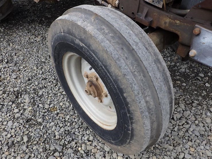 massey-ferguson-mf154/2s-tractor-image-16