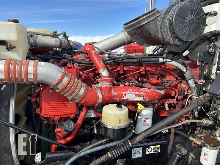 2012-peterbilt-386-image-32