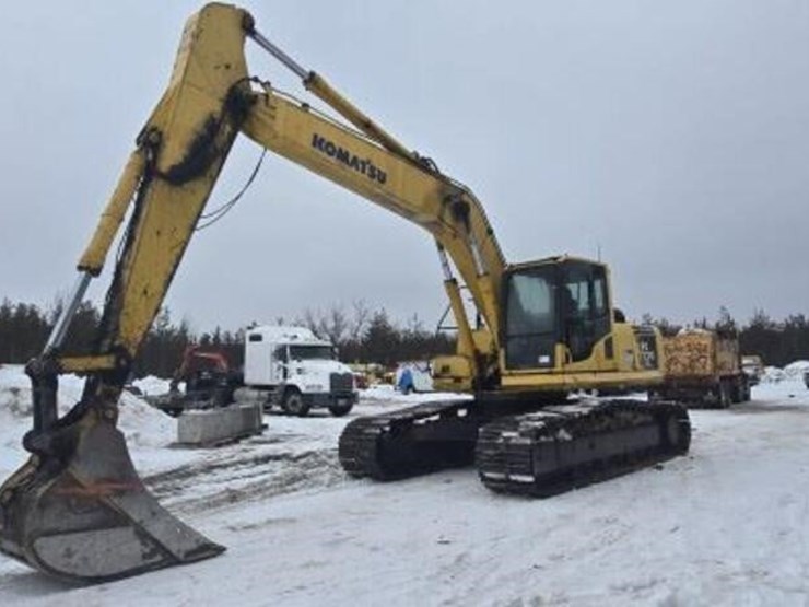 2007-komatsu-pc270-lc-8-image-1