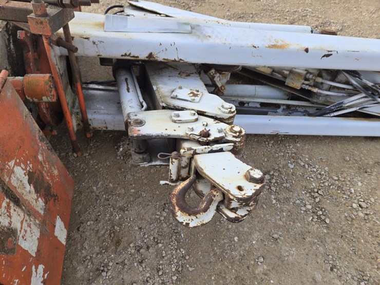 #411-•-triple-stage-crane-lift-image-5