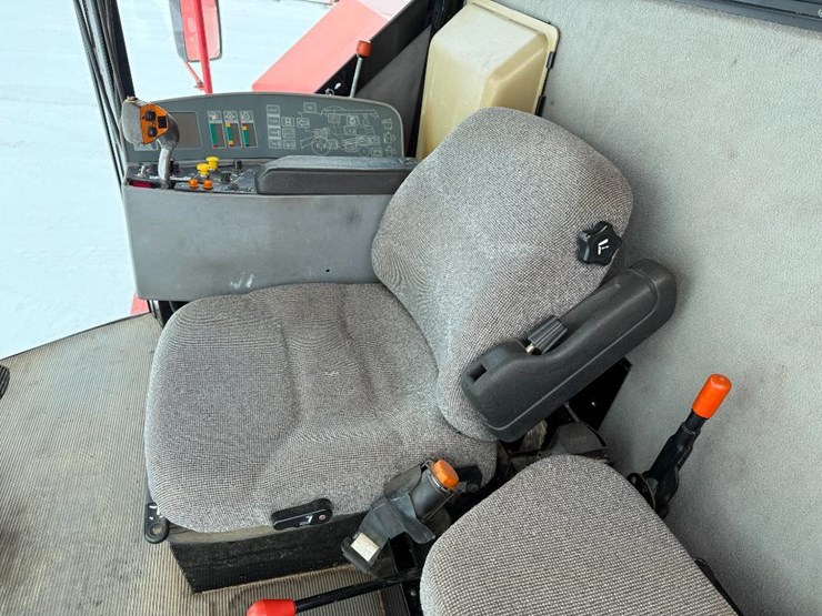 massey-ferguson-8780-image-65