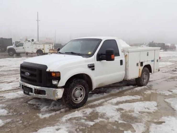 2010-ford-f250-image-2