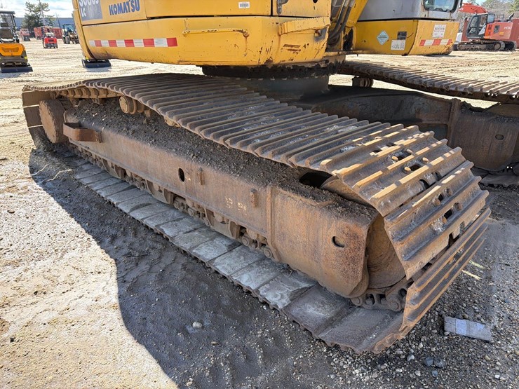 komatsu-pc308us-lc-3-image-21