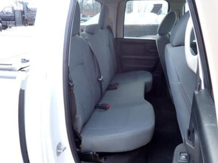 2018-dodge-1500-image-34