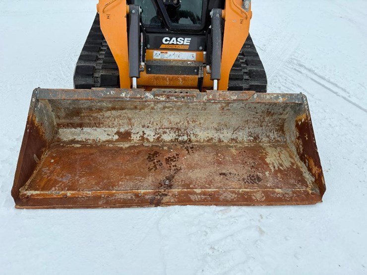 case-tv450b-image-16