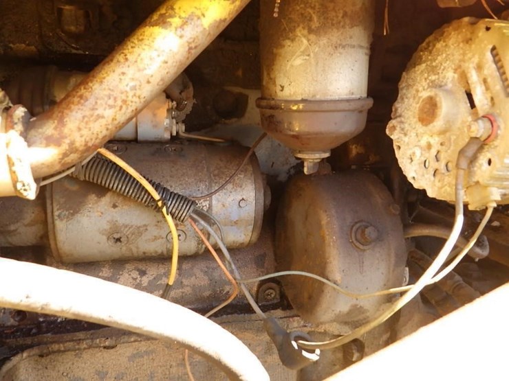 massey-ferguson-32-image-11