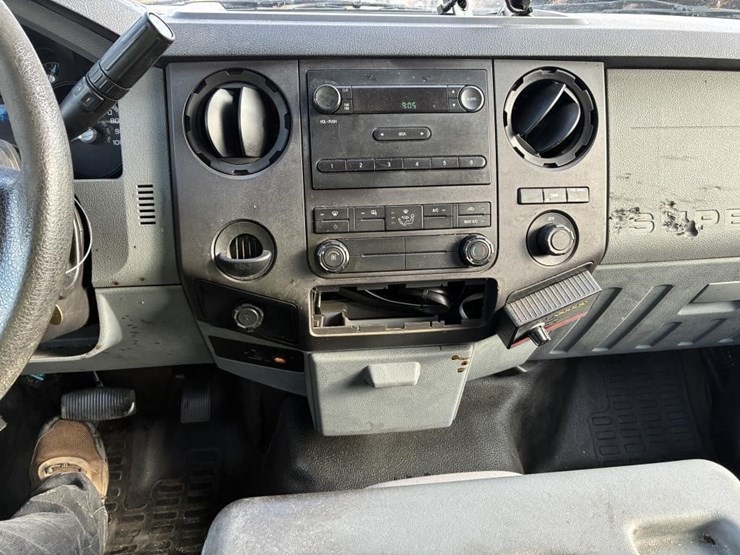 2012-ford-f250-image-11