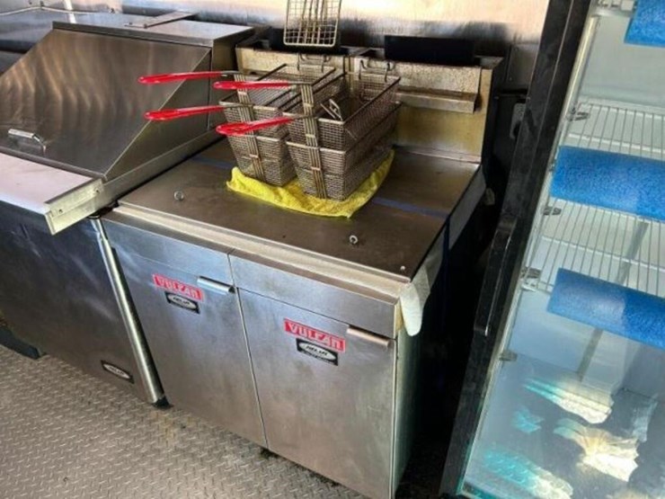 2007-ford-l-image-23