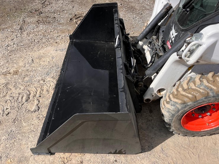 wildcat-80"-skid-steer-snow/litter-bucket-image-5