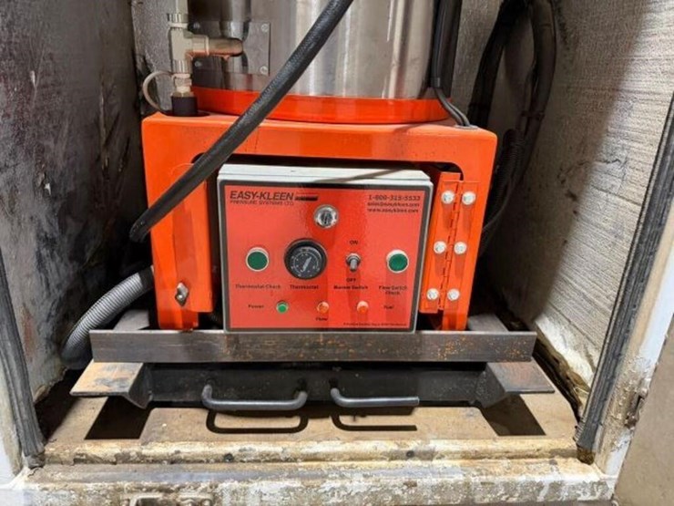 2017-peterbilt-567-image-74