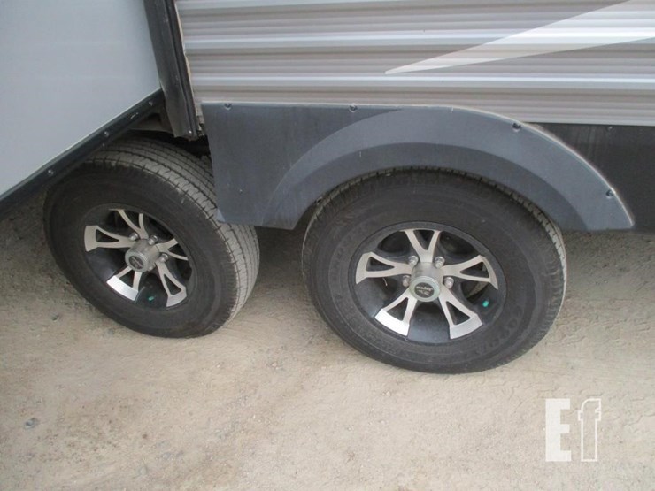 2020-jayco-jay-flight-rocky-mountain-edition-242bhs-image-32