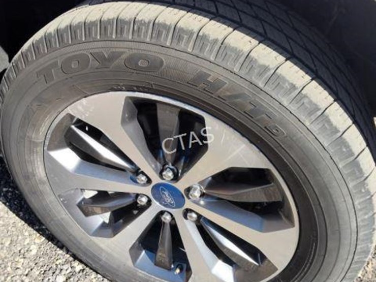 2019-ford-f150-image-30