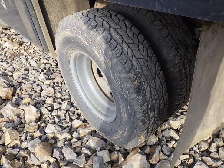 1992-isuzu-npr-image-13