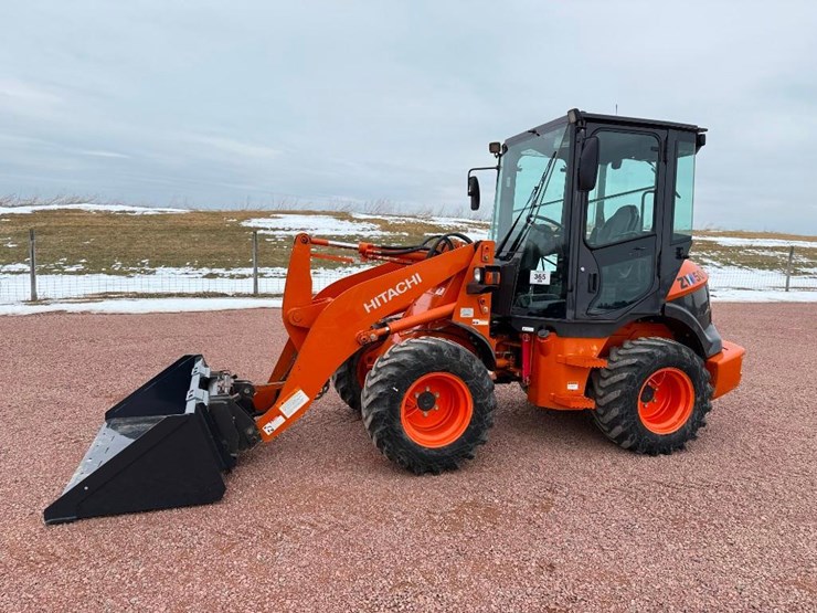 2021-hitachi-zw50-5b-image-1