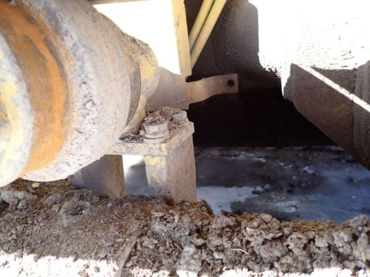 1998-komatsu-d21a-image-13