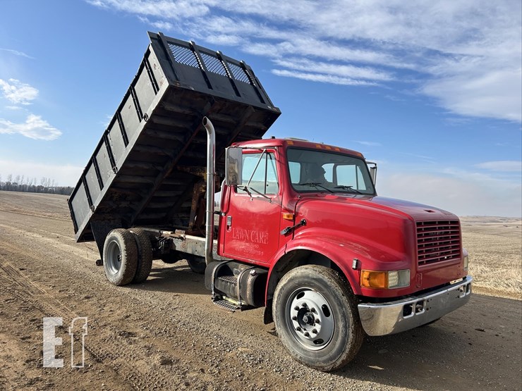 2002-international-4700-image-50