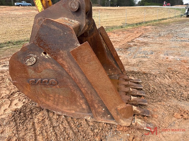 2013-komatsu-pc490-lc-10-image-5