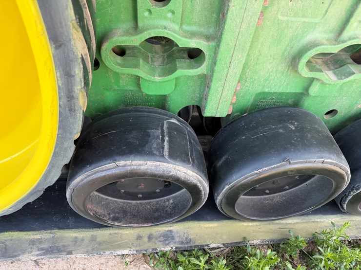 john-deere-8320rt-image-26