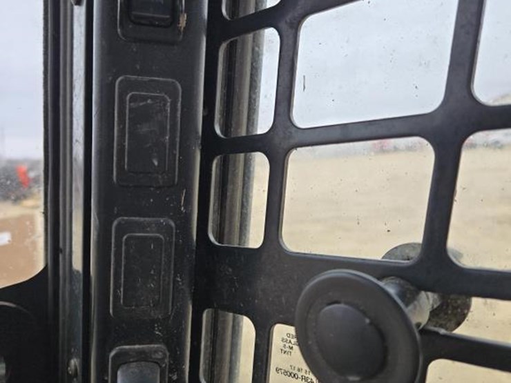 bobcat-s750-image-22