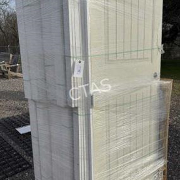 #77 • Interior Door Assortment on Pallet