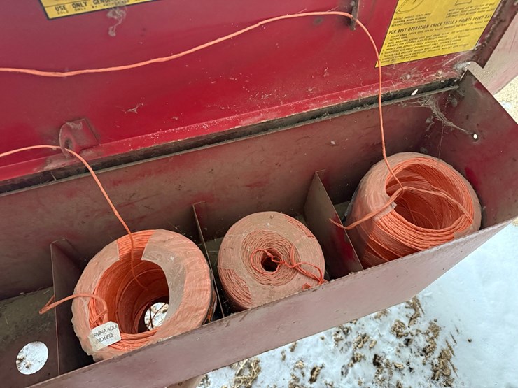 new-holland-278-image-12