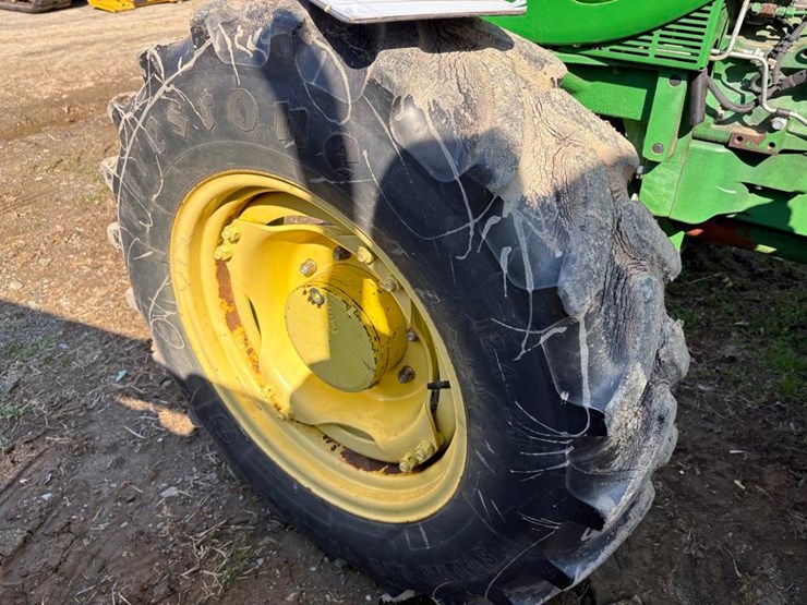 john-deere-6115d-image-22