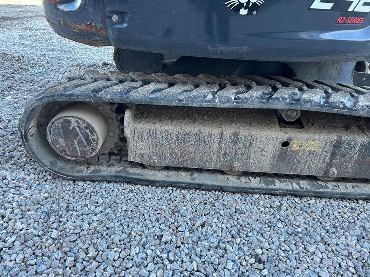 2021-bobcat-e42-image-13