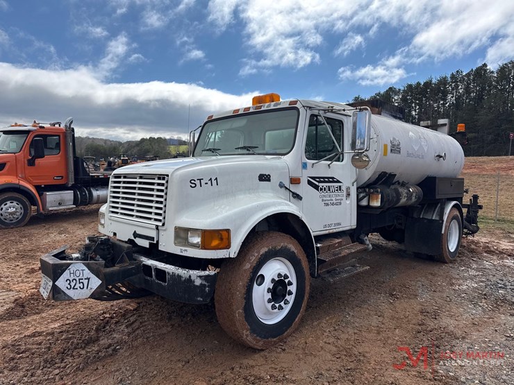 2000-international-4700-image-4