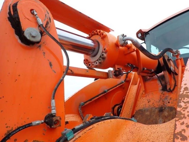 2013-doosan-dl550-3-image-81