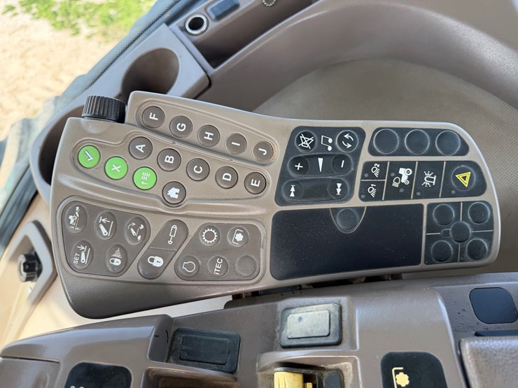 john-deere-8320rt-image-86