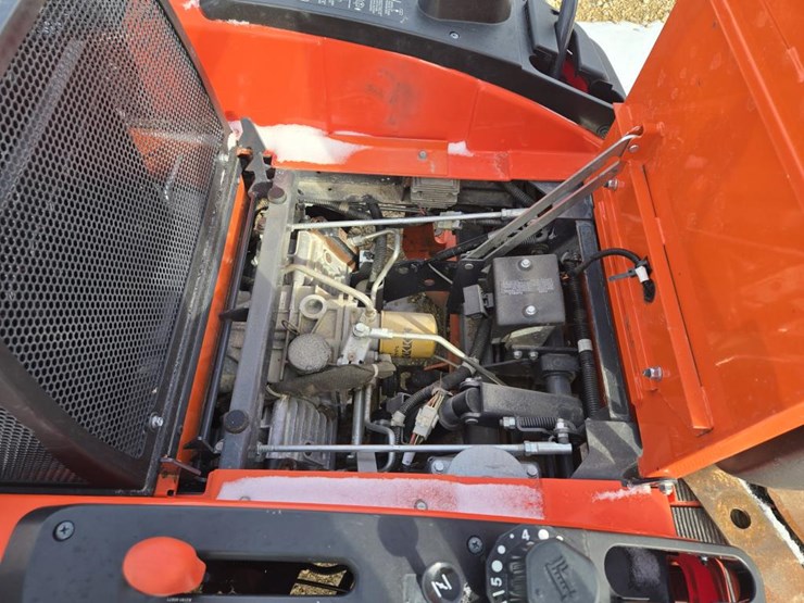 kubota-zg327-image-10