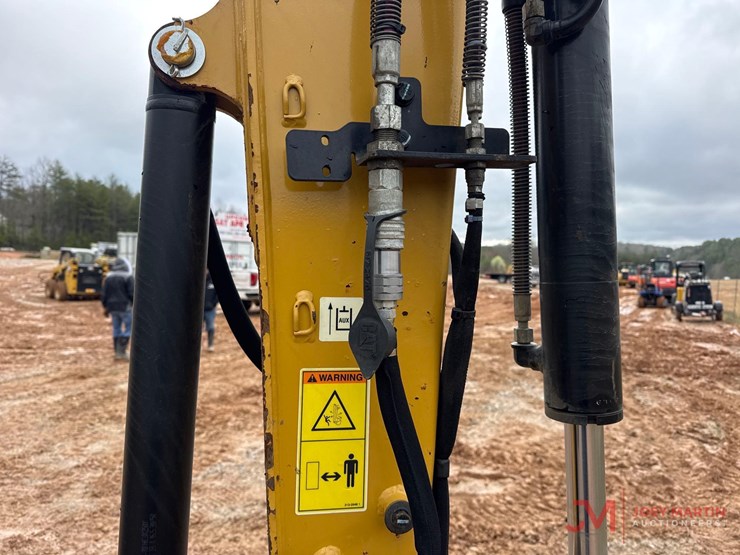 2022-caterpillar-306-cr-image-11