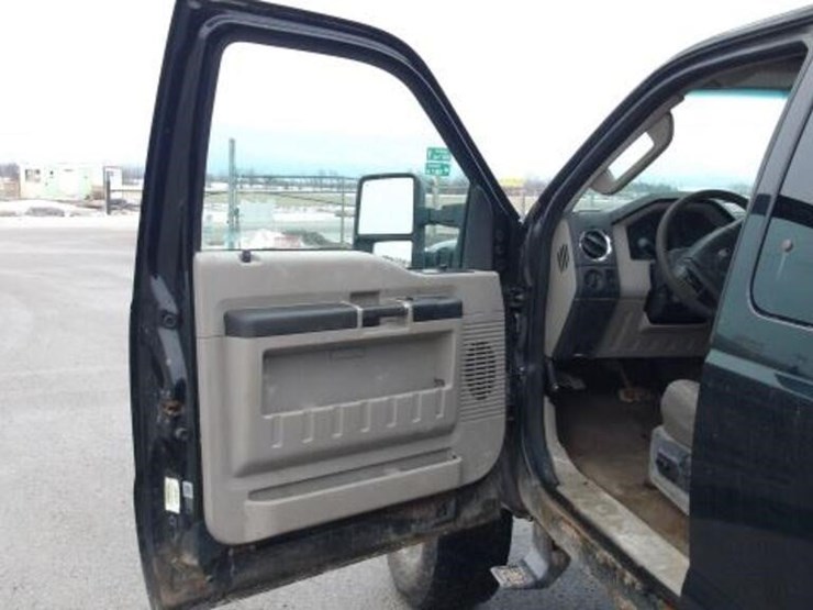 2010-ford-f250-xlt-image-9