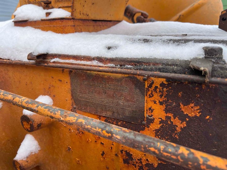 minneapolis-moline-tractor-image-15