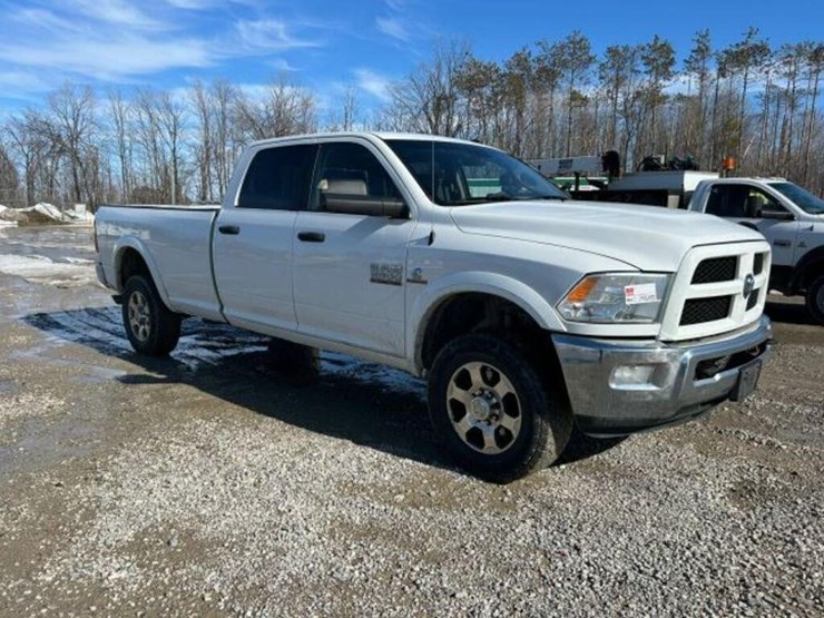 2018-ram-2500-hd-image-65