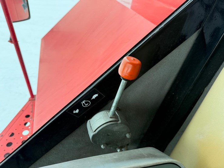 massey-ferguson-8780-image-77